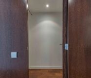 Світла квартира в Саррії з балконом та паркуванням 100 кв.м