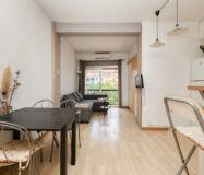 Светлая квартира с балконом в Барселоне, 110 кв.м., 3 спальни