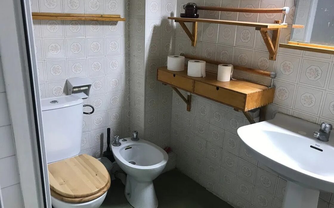 Светлая квартира с балконом в Барселоне, 110 кв.м., 3 спальни