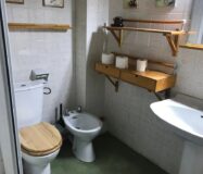 Светлая квартира с балконом в Барселоне, 110 кв.м., 3 спальни