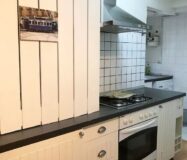 Светлая квартира с балконом в Барселоне, 110 кв.м., 3 спальни