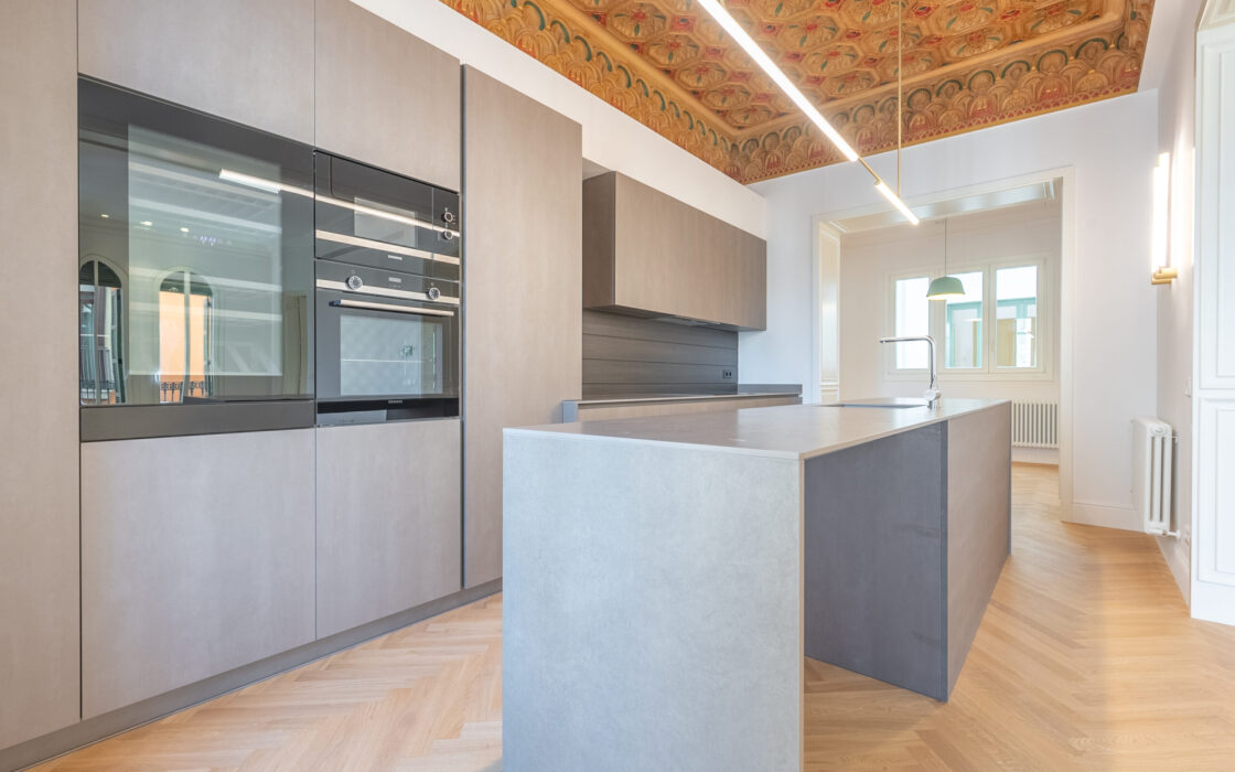 Стильні квартири в центрі Барселони поруч з Бокерією