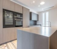 Стильні квартири в центрі Барселони поруч з Бокерією