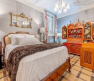 Ексклюзивна дизайнерська квартира з терасою в Барселоні 300 кв.м