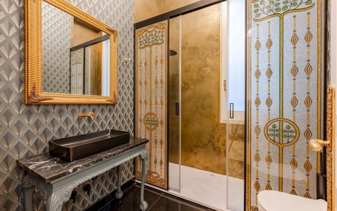 Ексклюзивна дизайнерська квартира з терасою в Барселоні 300 кв.м