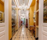 Ексклюзивна дизайнерська квартира з терасою в Барселоні 300 кв.м