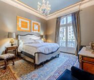 Ексклюзивна дизайнерська квартира з терасою в Барселоні 300 кв.м