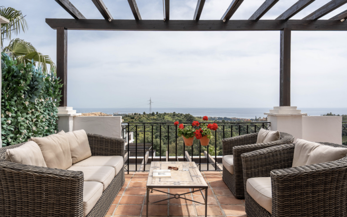 Элегантный пентхаус в Марбелье с террасой 184 кв.м