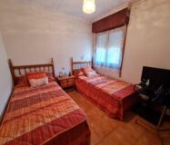 Бунгало 36 кв.м в Торревьехе с террасой у моря