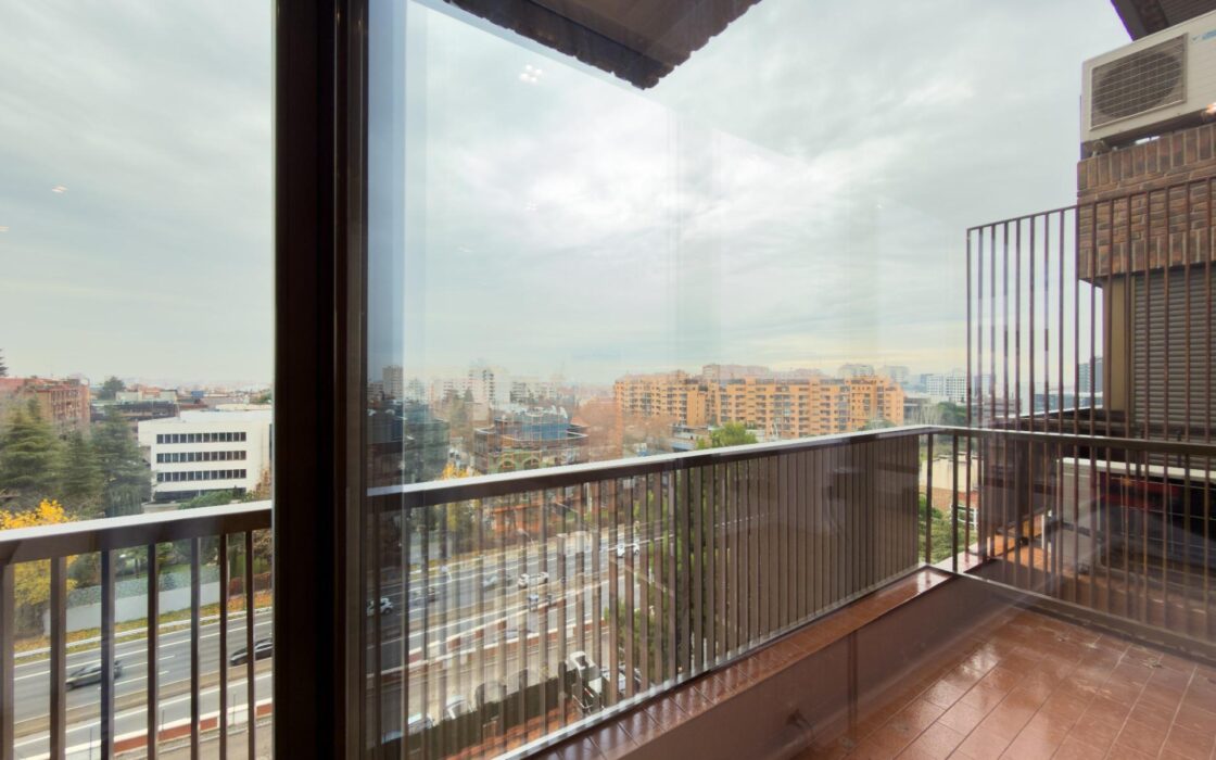 Дизайнерская квартира с террасами в Мадриде 192 кв.м