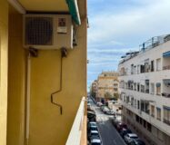 Апартаменты в Торревьехе 65 кв.м у моря с лифтом