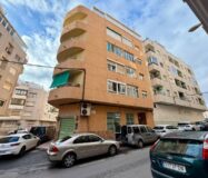 Апартаменты в Торревьехе 65 кв.м у моря с лифтом