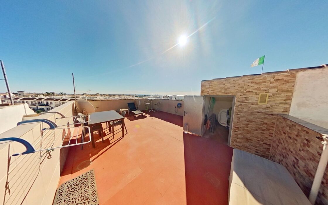 Бунгало в Ориуэла Коста 75 кв.м с видом на море