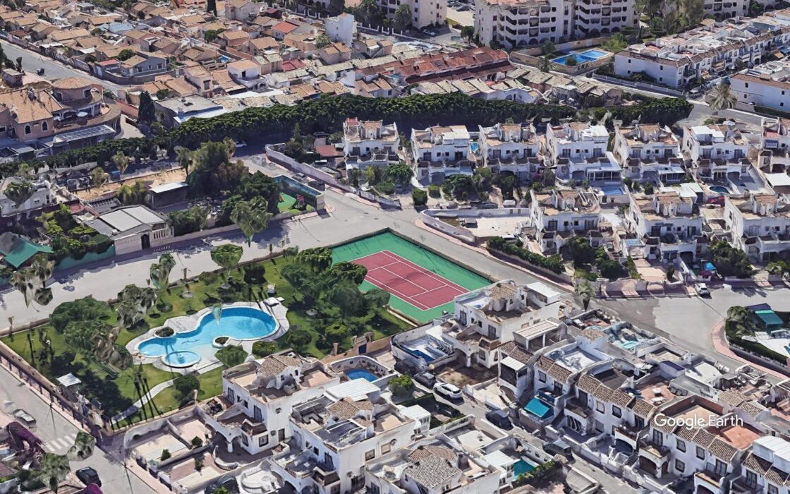 Бунгало в Ориуэла Коста 75 кв.м с видом на море