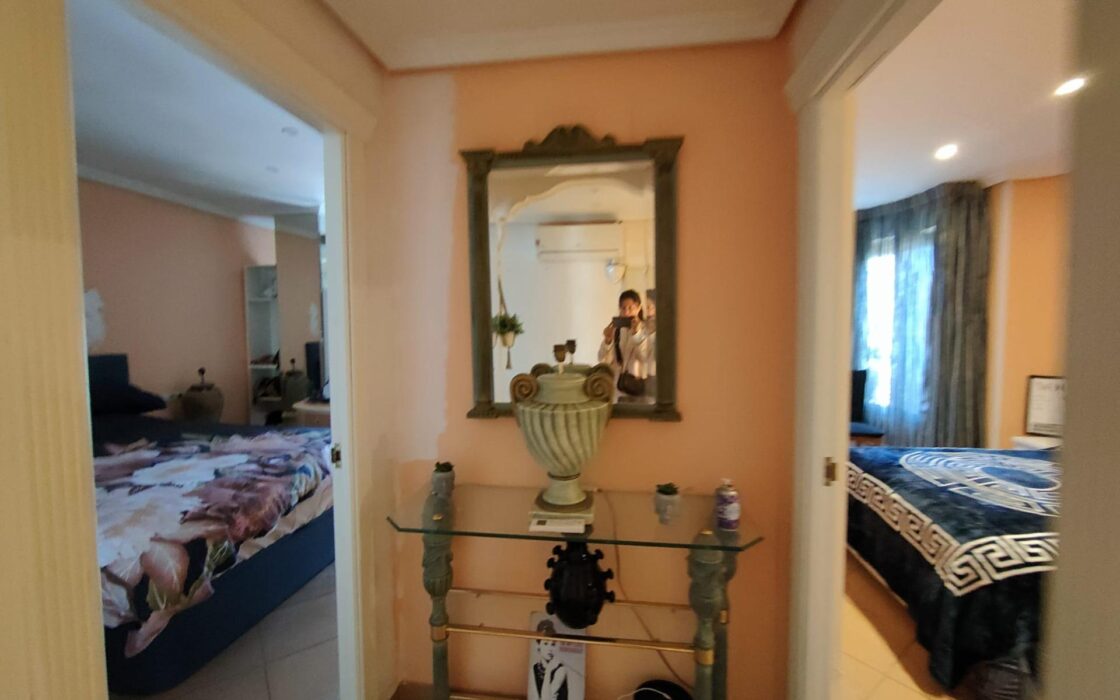 Просторная квартира в Бенидорме 100 метров от моря