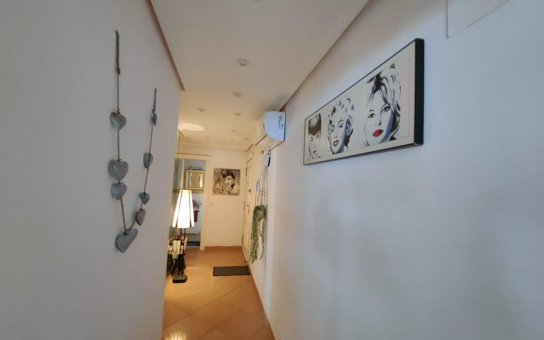 Просторная квартира в Бенидорме 100 метров от моря