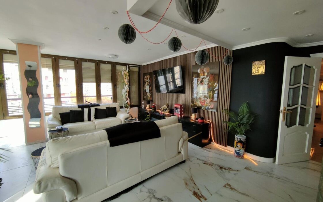 Просторная квартира в Бенидорме 100 метров от моря