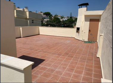 Трехкомнатная квартира с террасой в Калахонде, Михас 51 кв.м