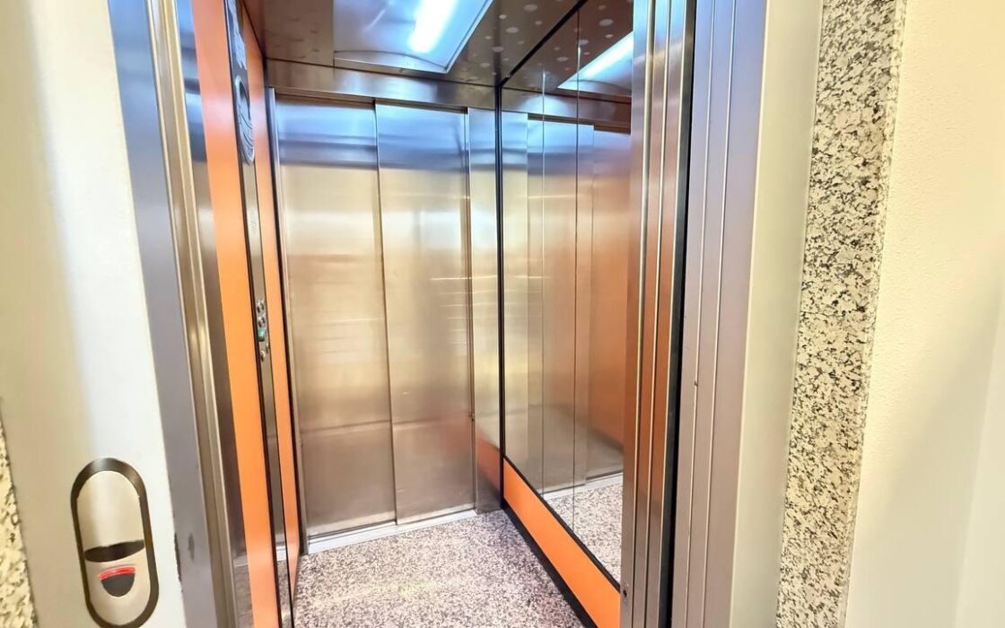 Эксклюзивные апартаменты в Торревьехе с террасой 54 кв.м