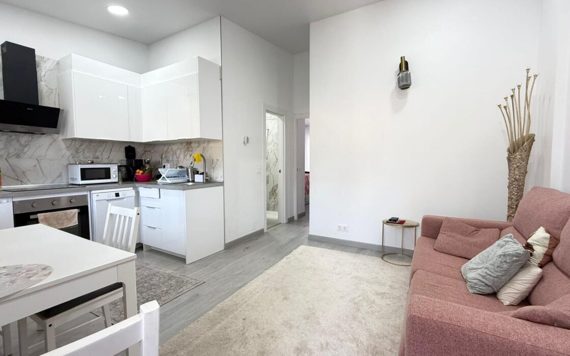 Бунгало з 2 спальнями та терасою в Коста Бланка 49 кв.м