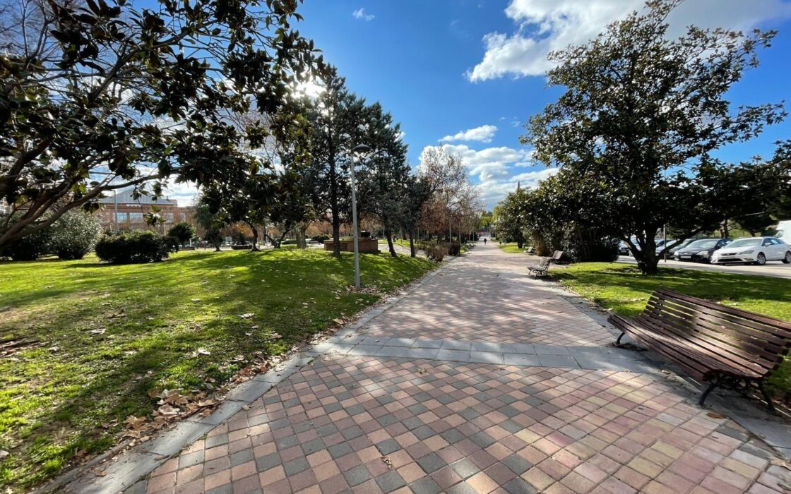 4-комнатная квартира в Алькорконе с террасой 72 кв.м