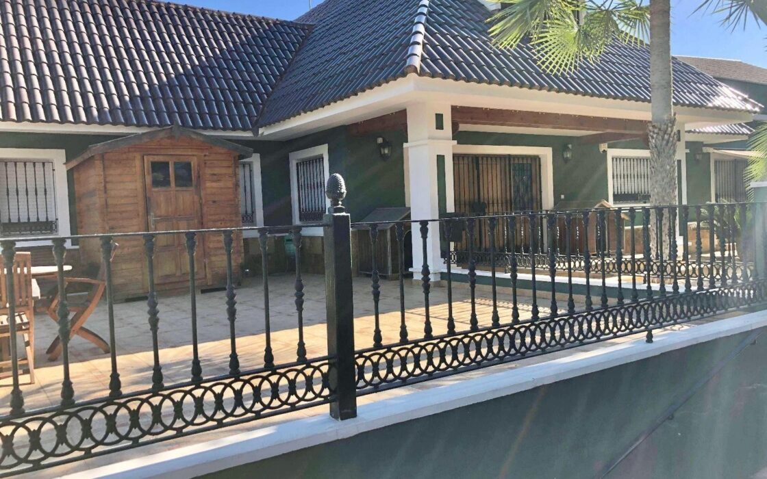 Вілла в El Palmar 1150 кв.м з басейном та терасою