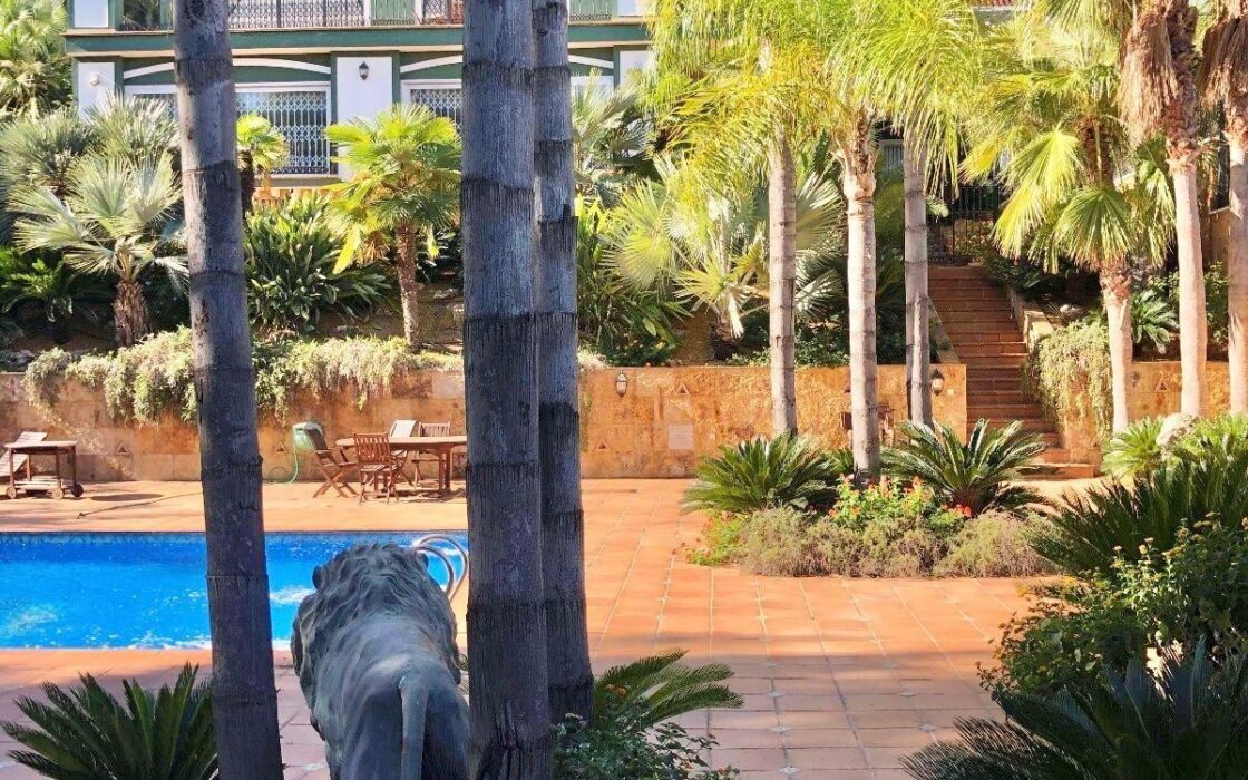 Вілла в El Palmar 1150 кв.м з басейном та терасою