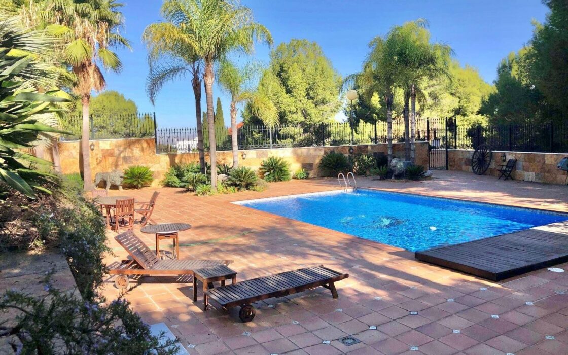 Вілла в El Palmar 1150 кв.м з басейном та терасою
