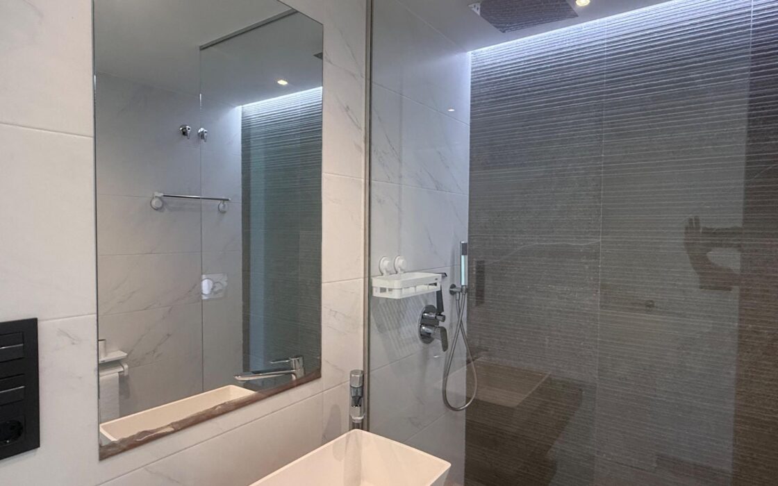 Бунгало в Гуардамаре 160 кв.м с террасой у моря