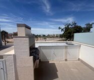 Бунгало в Гуардамаре 160 кв.м с террасой у моря