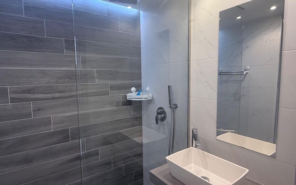 Бунгало в Гуардамаре 160 кв.м с террасой у моря