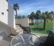 Бунгало в Гуардамаре 160 кв.м с террасой у моря