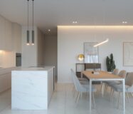 Современные квартиры в новом комплексе Ла-Нусия с террасами