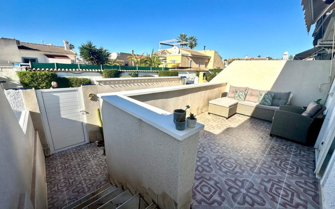 Бунгало в Альгорфе, 3 комнаты, недалеко от моря