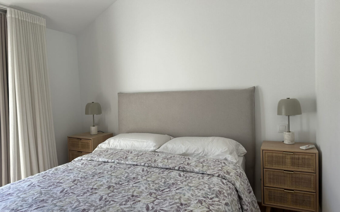 Двухквартирный дом с террасой в Бенахависе, 240 кв.м.