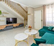 Вилла в Торревьехе 98 кв.м с террасой 4 км от моря