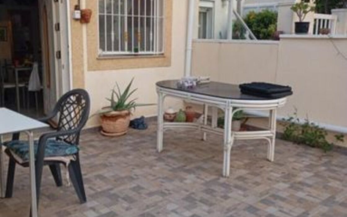 Бунгало в Торревьехе 3 комнаты с террасой в 143000€