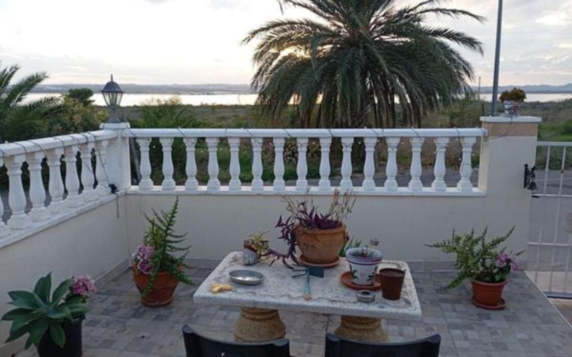 Бунгало в Торревьехе 3 комнаты с террасой в 143000€