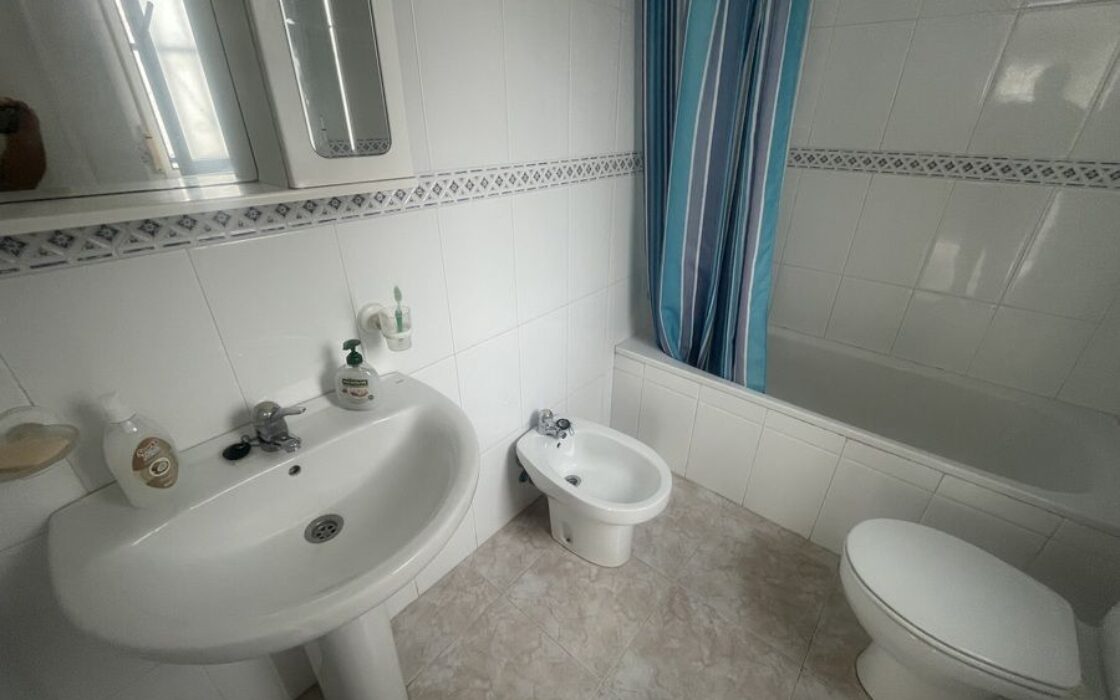 Бунгало в Альгорфа с бассейном и 3 спальнями