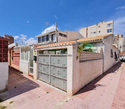 Бунгало 36 кв.м в Торревьехе с террасой у моря