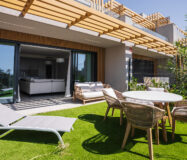 Современный таунхаус в 500 м от моря, 170 кв.м, с террасой