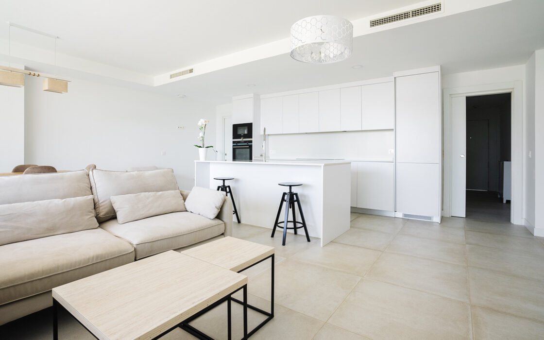 Современный таунхаус в 500 м от моря, 170 кв.м, с террасой