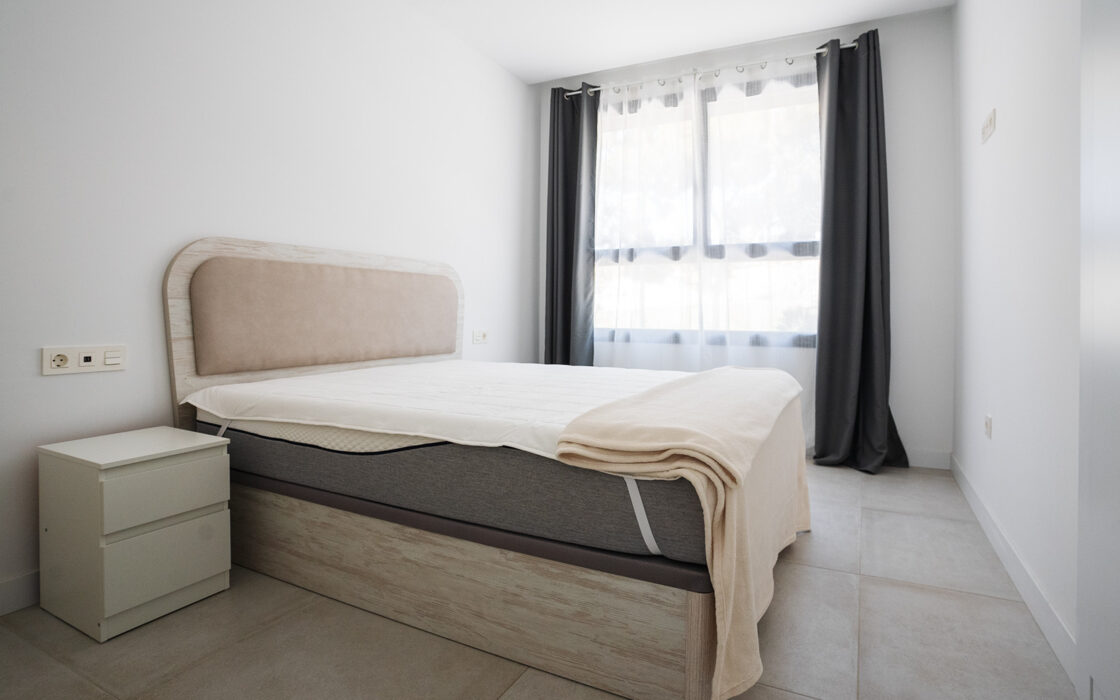 Современный таунхаус в 500 м от моря, 170 кв.м, с террасой