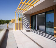 Современный таунхаус в 500 м от моря, 170 кв.м, с террасой