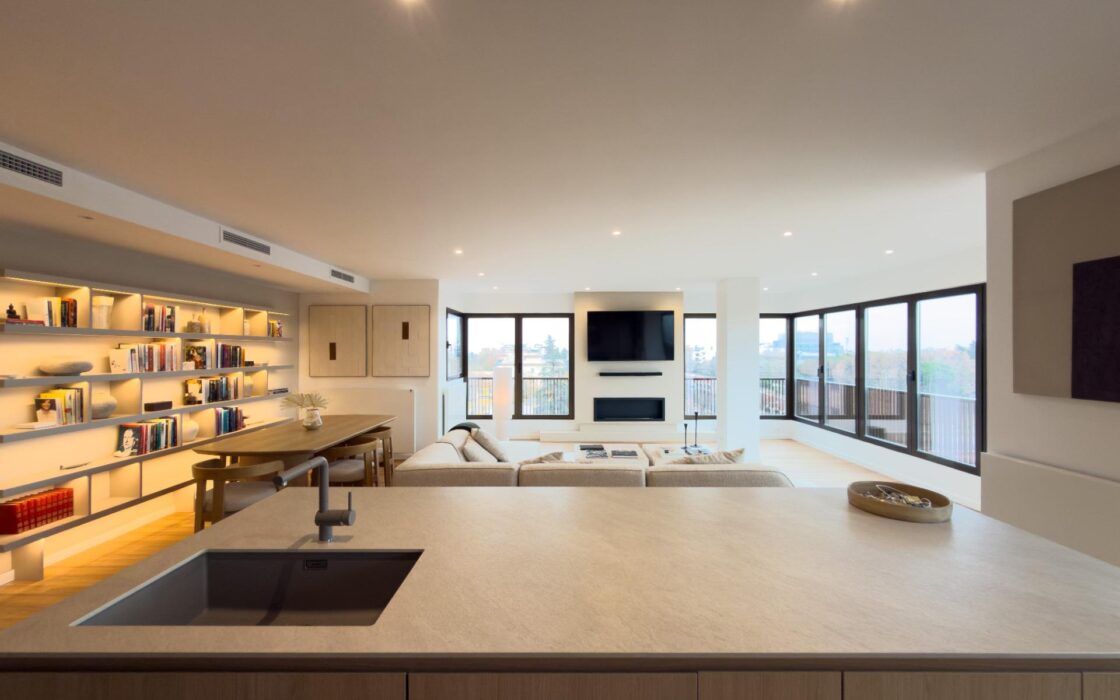 Дизайнерская квартира с террасами в Мадриде 192 кв.м