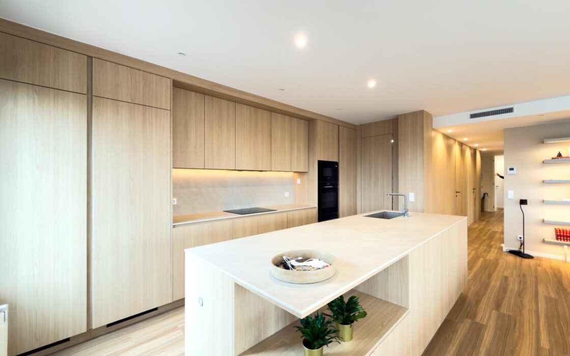 Дизайнерская квартира с террасами в Мадриде 192 кв.м