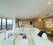 Дизайнерская квартира с террасами в Мадриде 192 кв.м