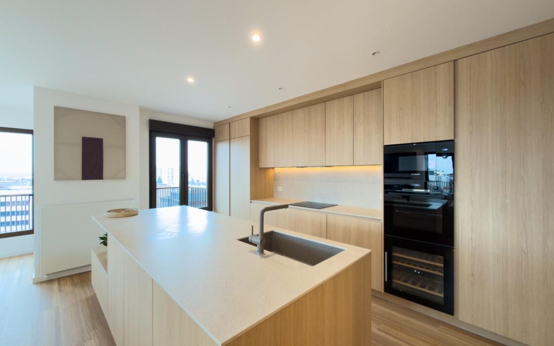 Дизайнерская квартира с террасами в Мадриде 192 кв.м