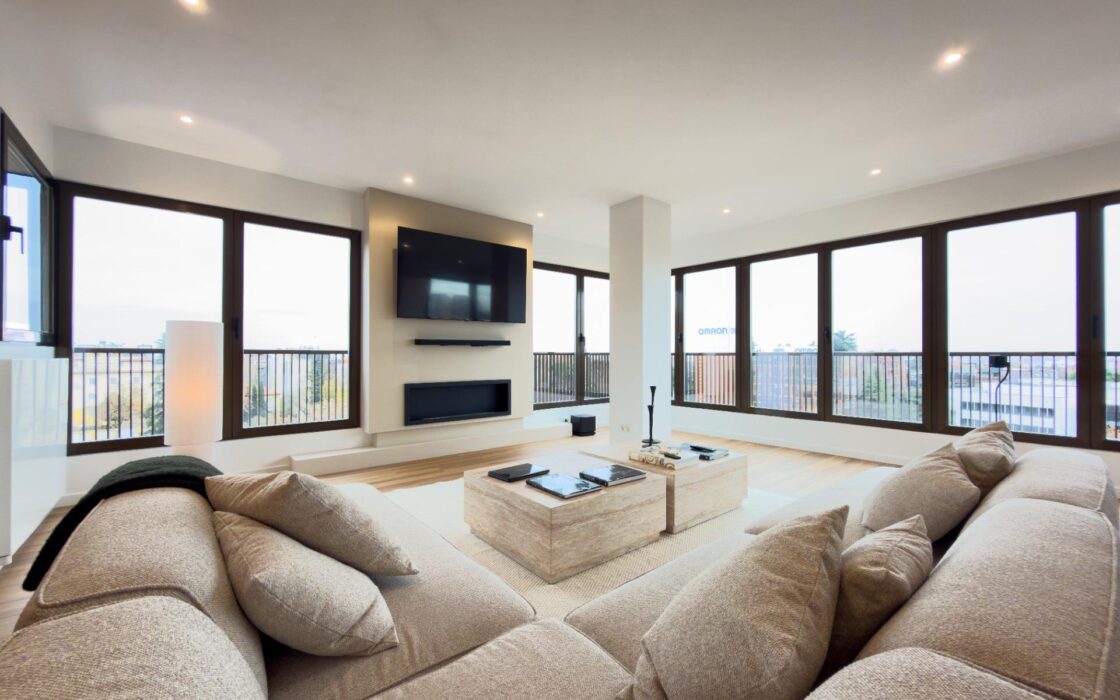 Дизайнерская квартира с террасами в Мадриде 192 кв.м