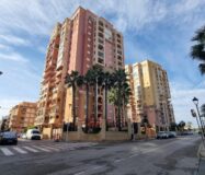 Апартамент в Торревьехе 70 кв.м с видом на море